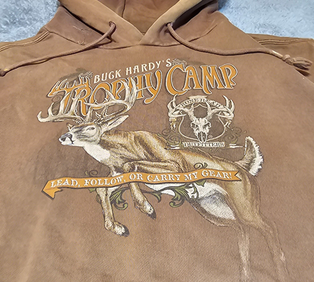 Buck Hardy's Trophy Camp BAC Men's L Deer Hunting Graphic Hoodie Brown